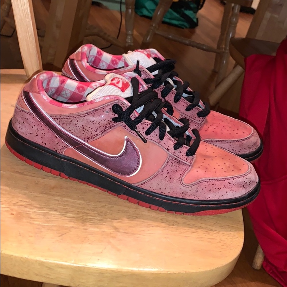 Nike Dunk SB Low Red Lobster Size 11